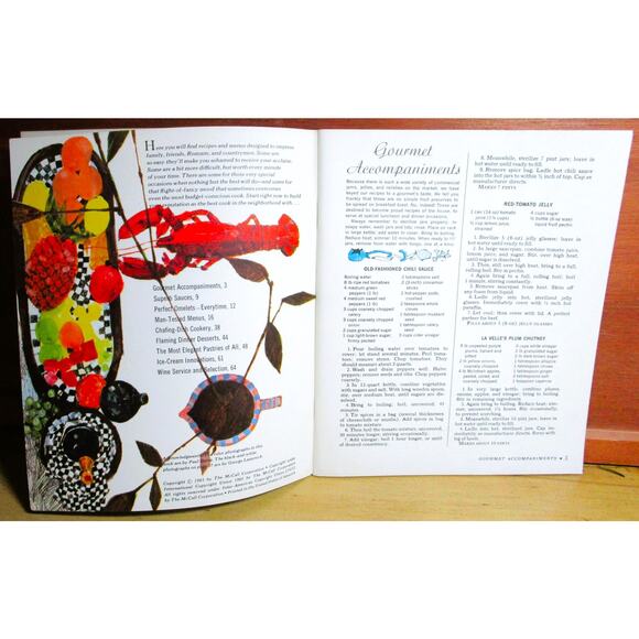 McCall's Show-off Cookbook 1965 Gourmet Cooking, Omelets, Flaming Desserts - Picture 3 of 6